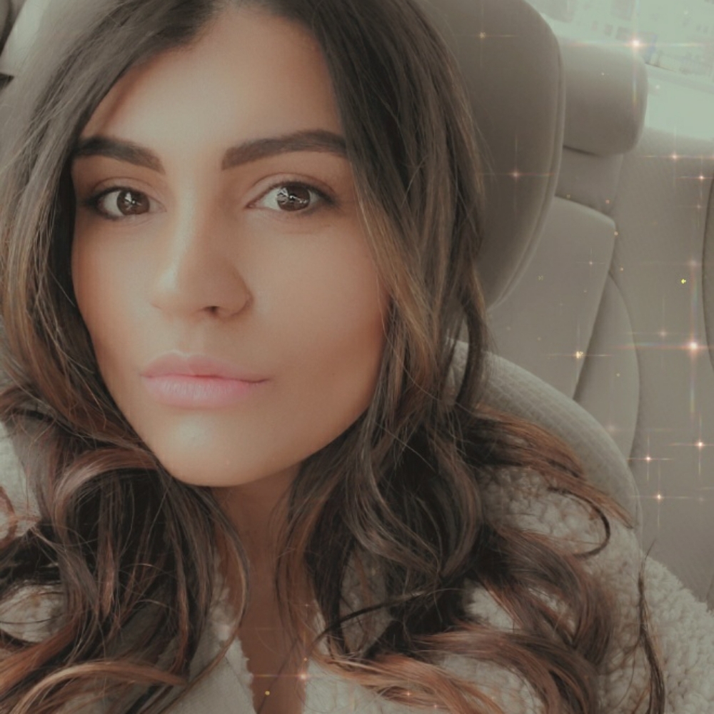 Meet your Posher, Jasmine